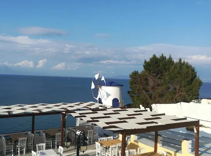 Otel Koralli 3*
