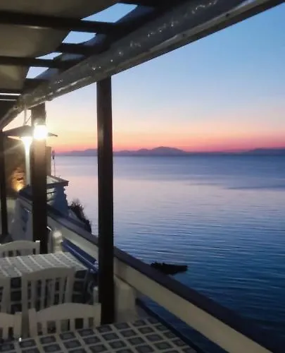 Koralli Otel Niforeika
