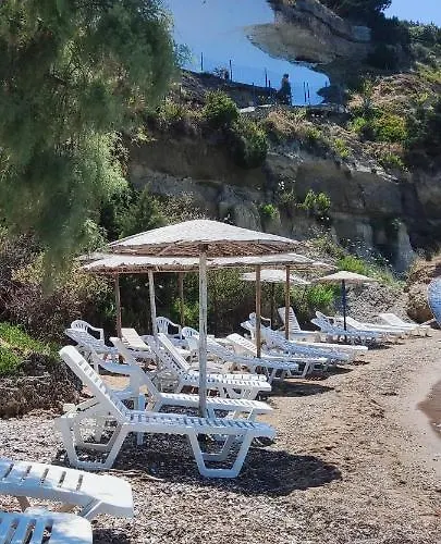 Otel Koralli Niforeika