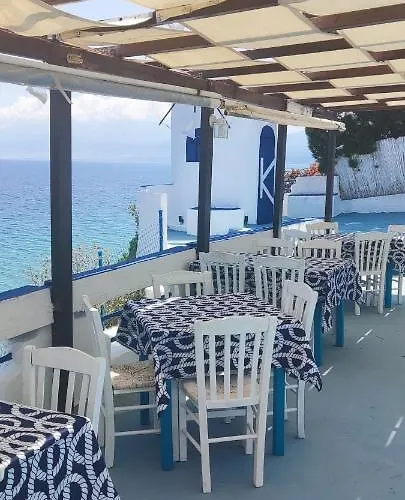 Koralli Otel Niforeika