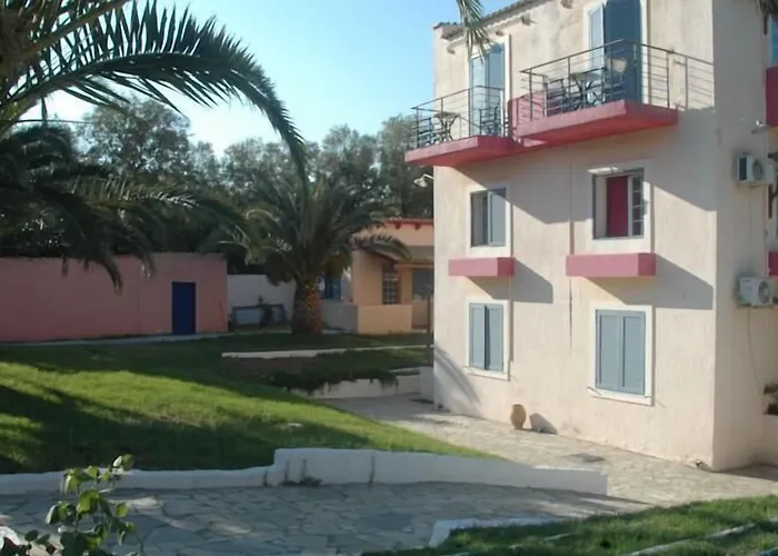 Otel Koralli Niforeika