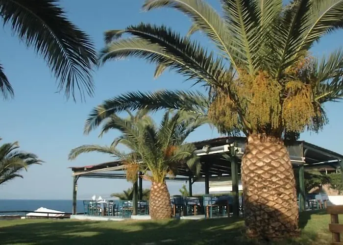 Koralli Otel Niforeika