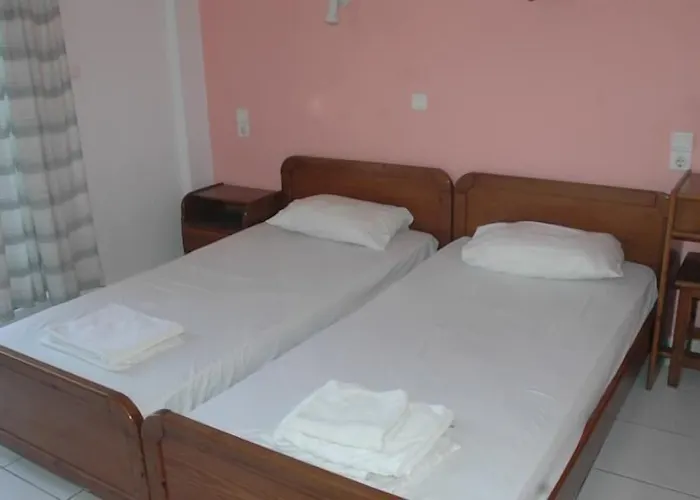 Koralli Otel 3*